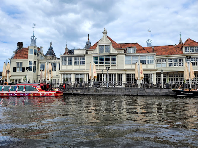 I amsterdam Visitor Centre