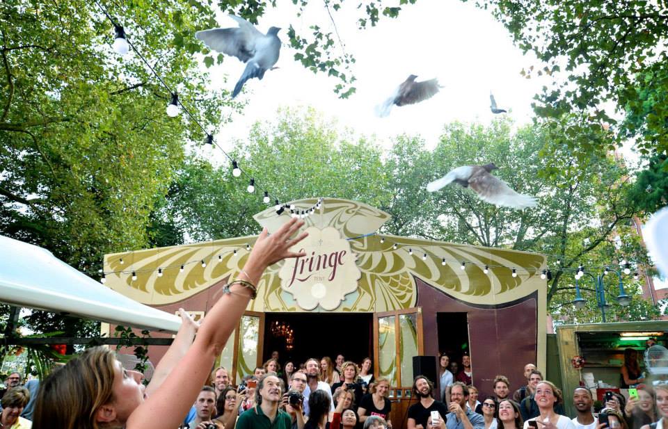 Opening of the Amsterdam Fringe Festival started with freeing doves