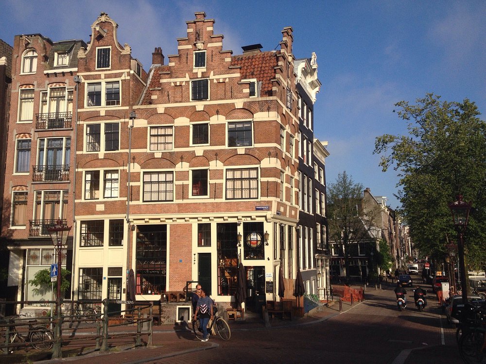 Front and exterior of the Café 't Papeneiland Amsterdam