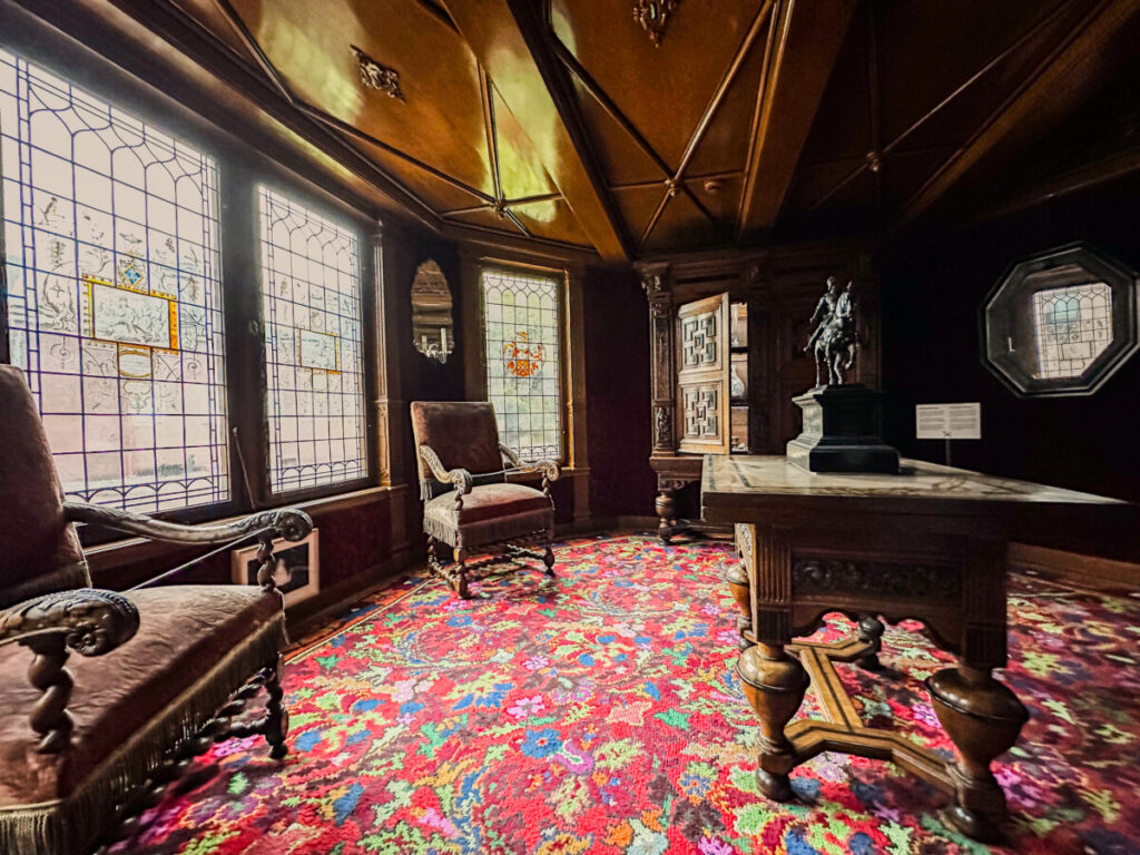 Willet-Holthuysen Antiques Room